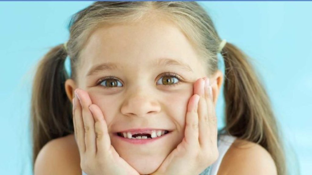 Bambini e prima visita dal dentista: ecco 3 consigli 12 Bambini e prima visita dal dentista