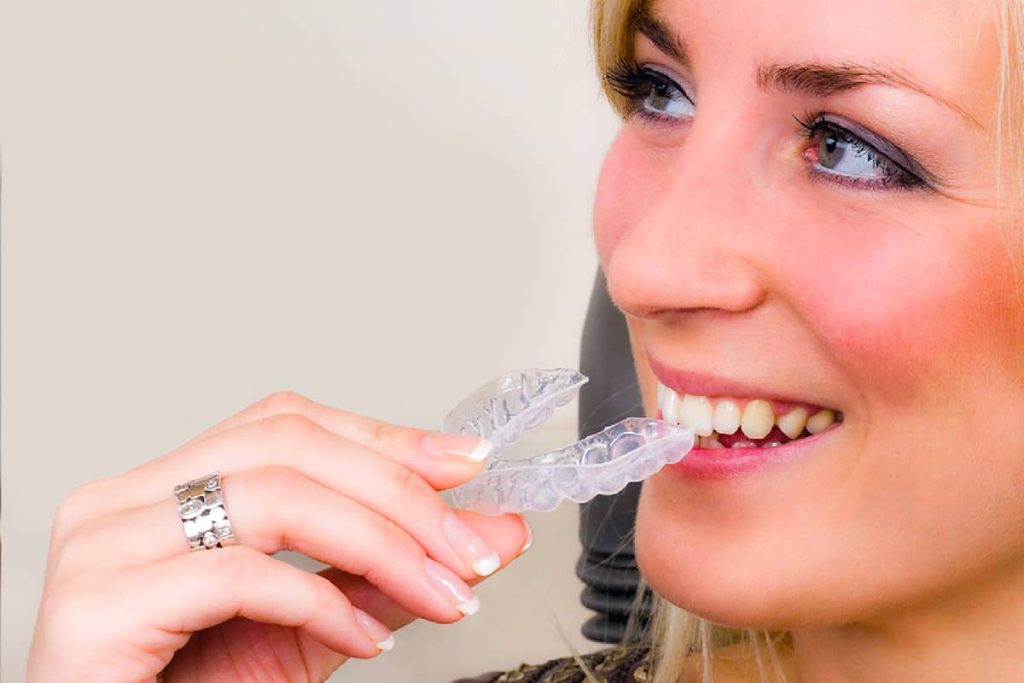 pulire apparecchio trasparente